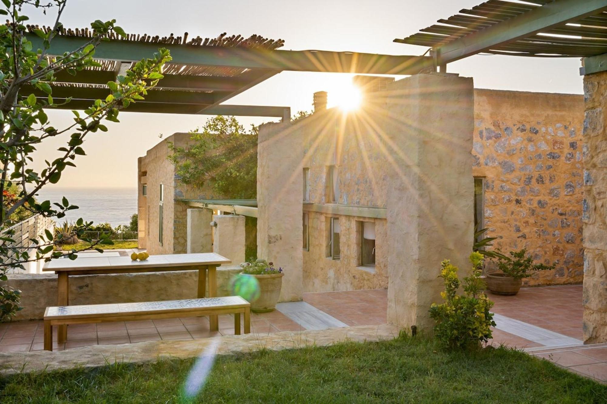 Villa Mediterranea, With Heated Pool Livadia  Buitenkant foto