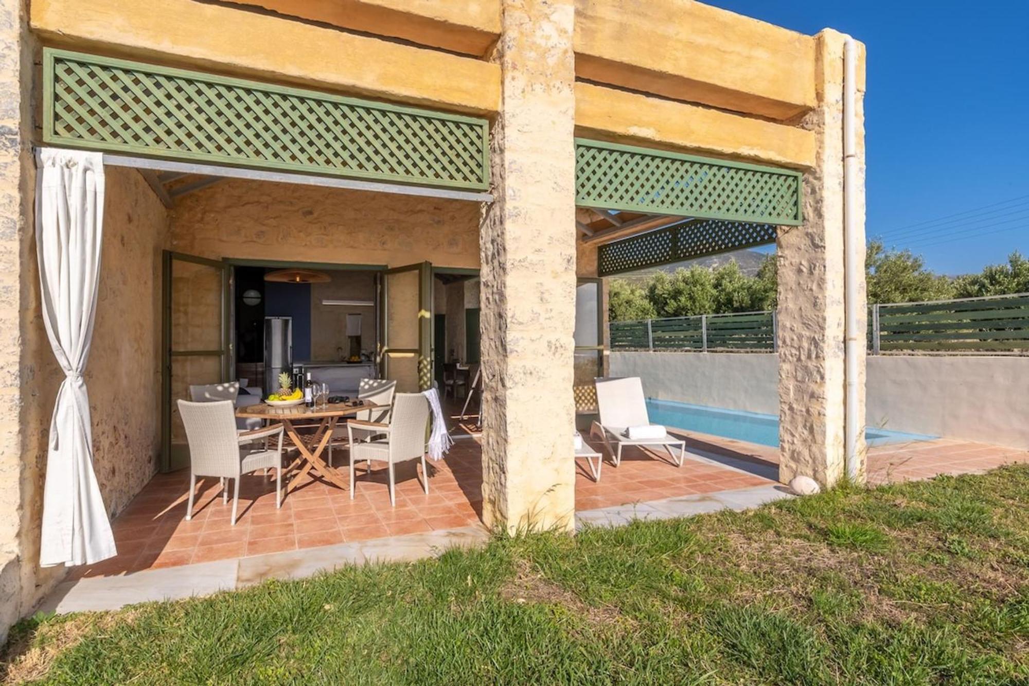 Villa Mediterranea, With Heated Pool Livadia  Buitenkant foto