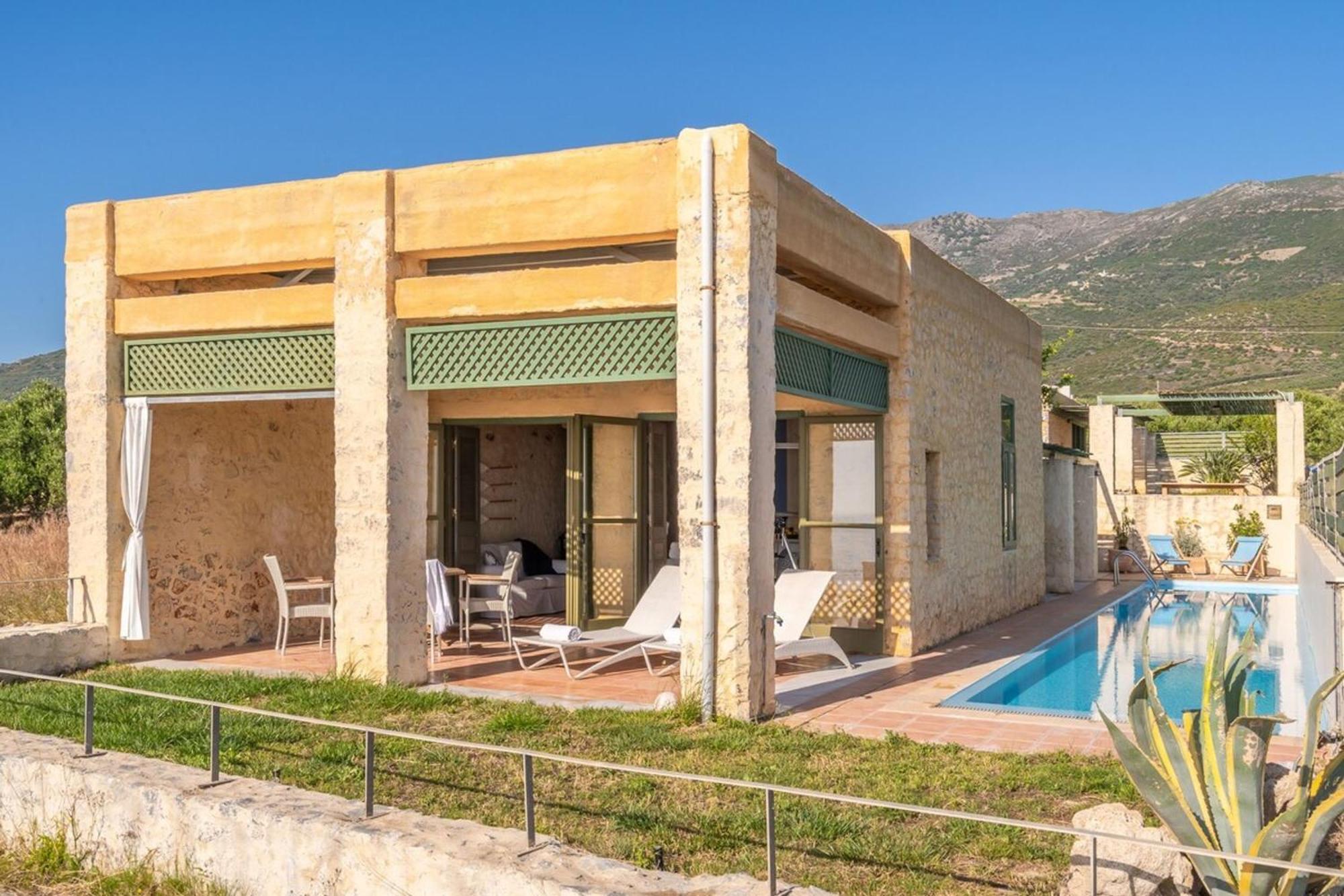 Villa Mediterranea, With Heated Pool Livadia  Buitenkant foto