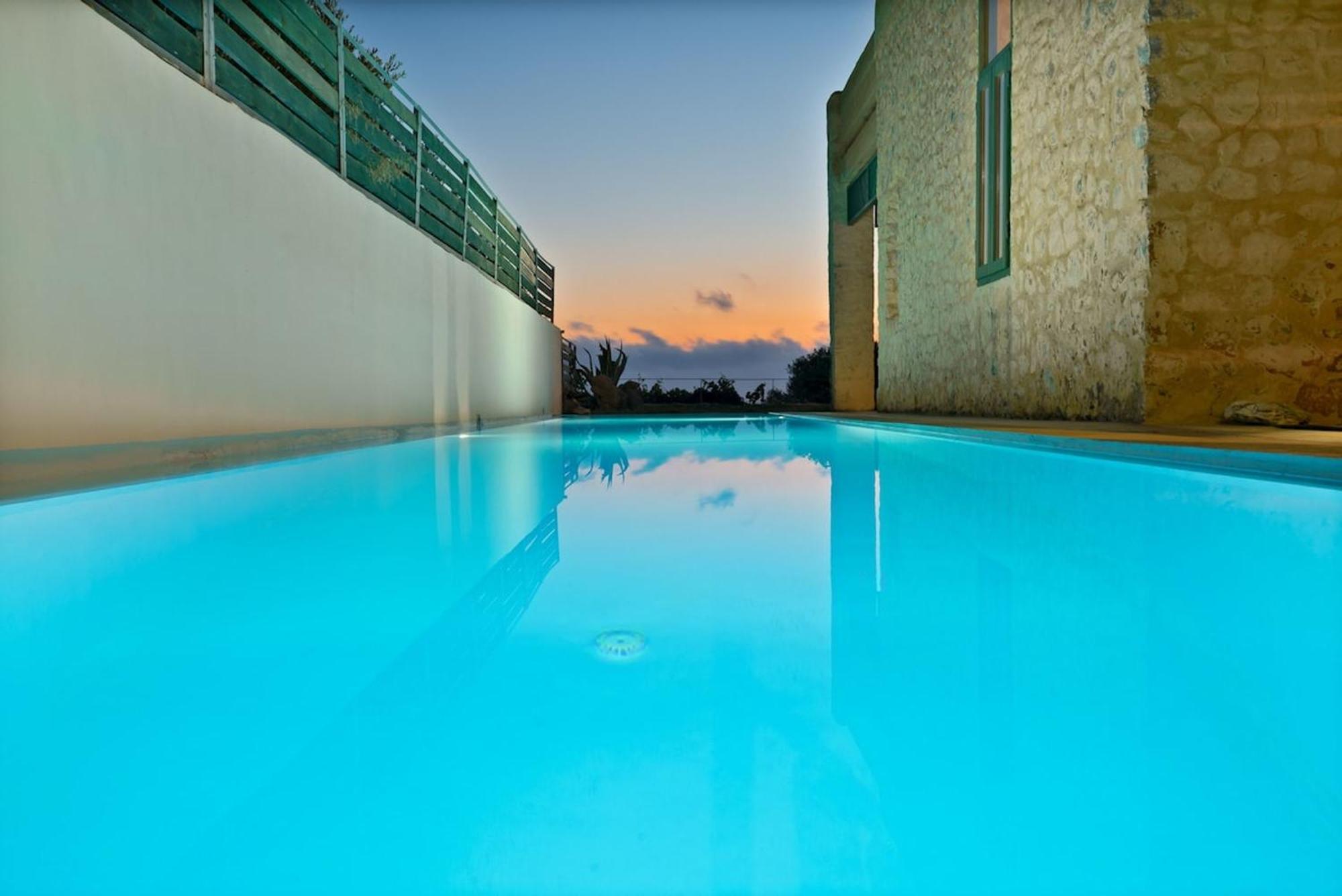 Villa Mediterranea, With Heated Pool Livadia  Buitenkant foto